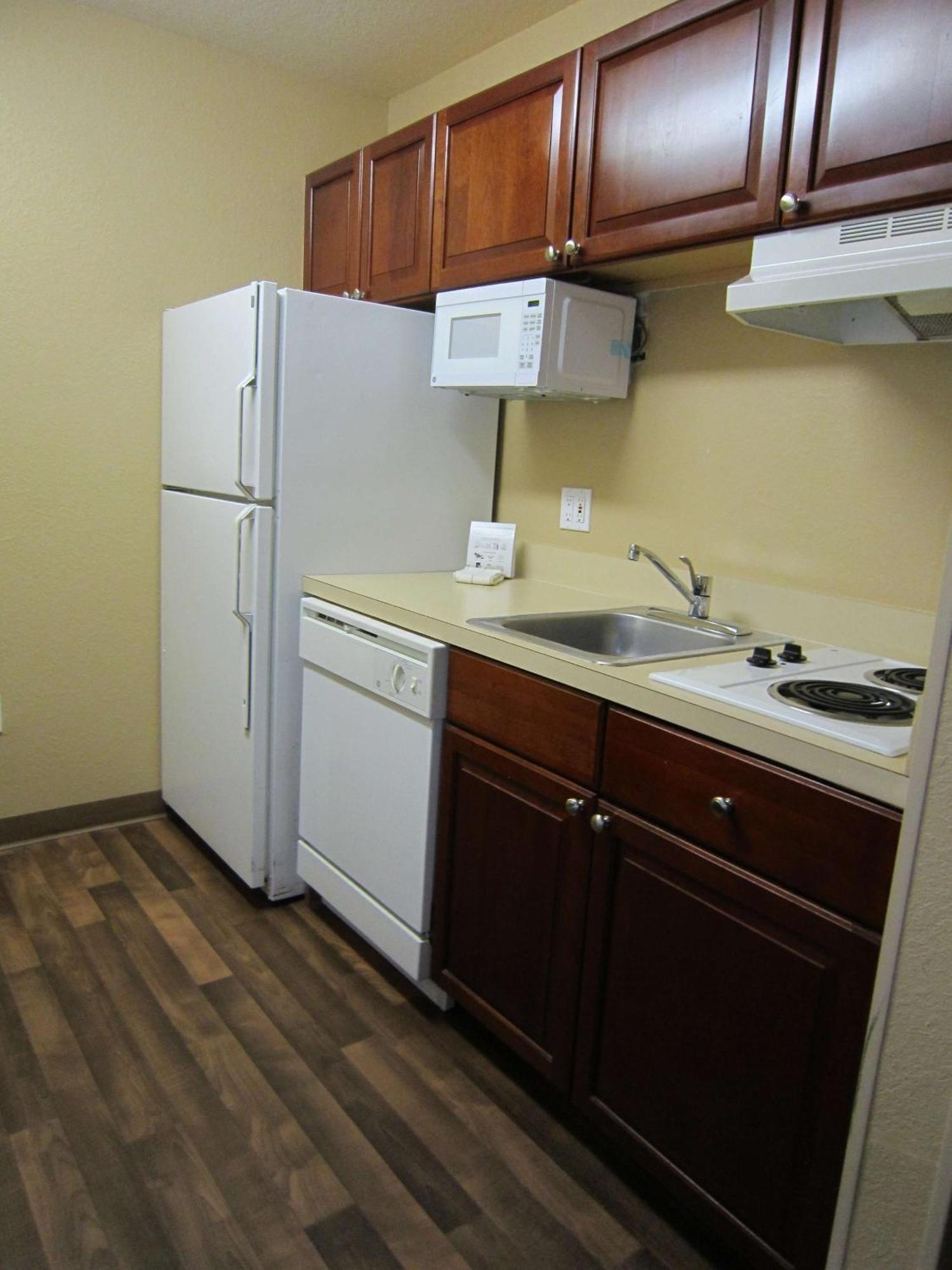Extended Stay America Suites - Atlanta - Alpharetta - Northpoint - West Экстерьер фото