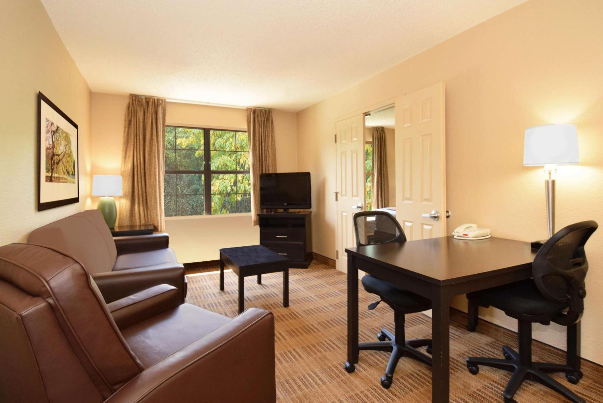 Extended Stay America Suites - Atlanta - Alpharetta - Northpoint - West Экстерьер фото